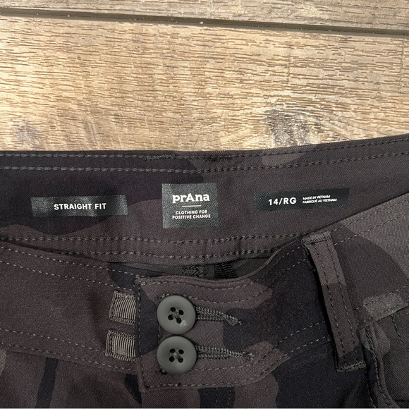prAna Halle Straight Womens Hiking Pant II Charcoal Camo Size 14R  display picture 1
